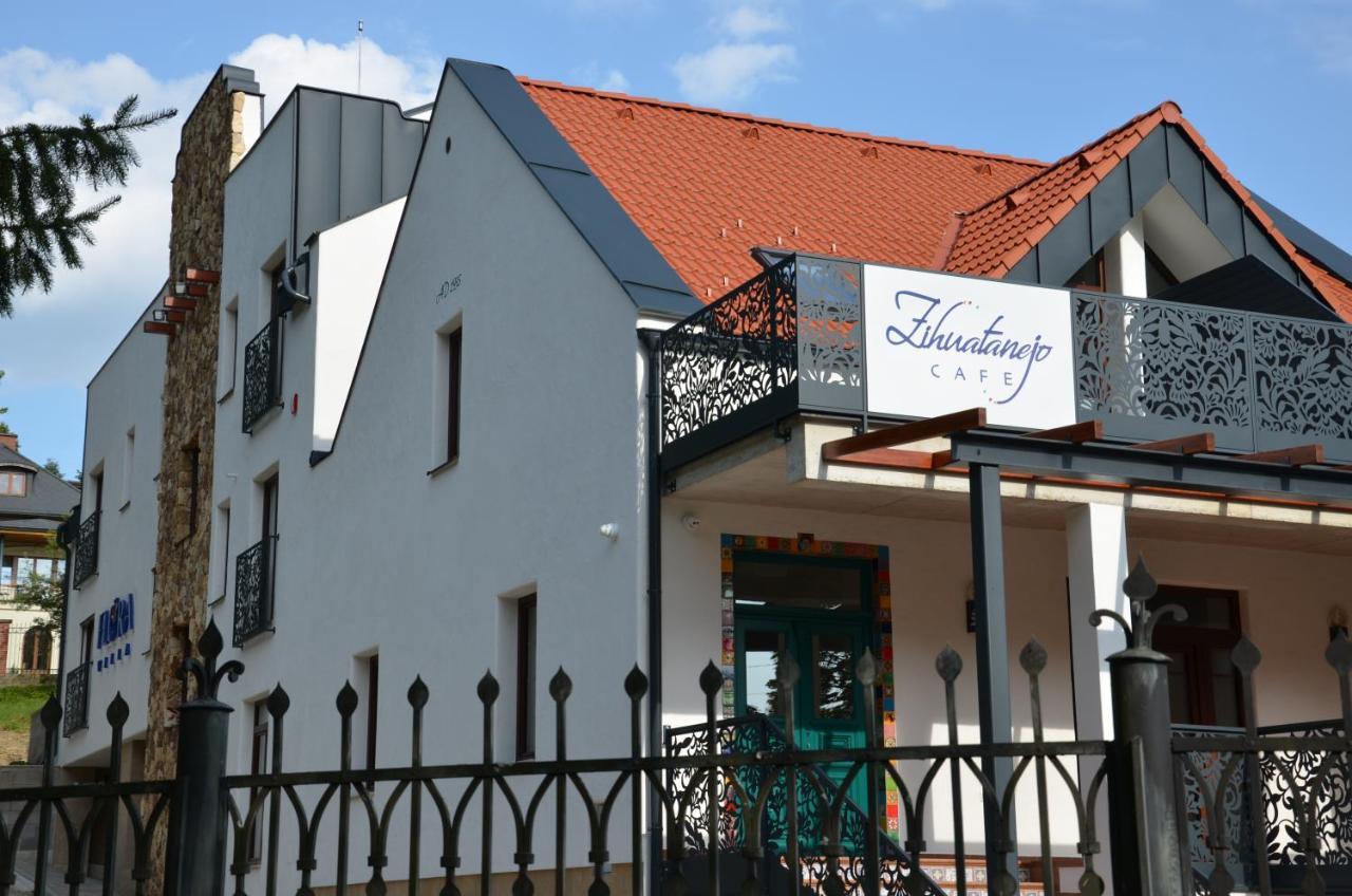 Floravilla Rajecké Teplice Екстериор снимка